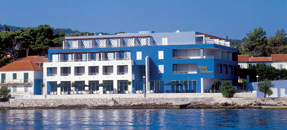 Hotell Pastura Kombinationsresa 8