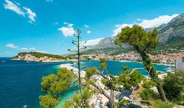 utsikt över makarska riviera i Kroatien
